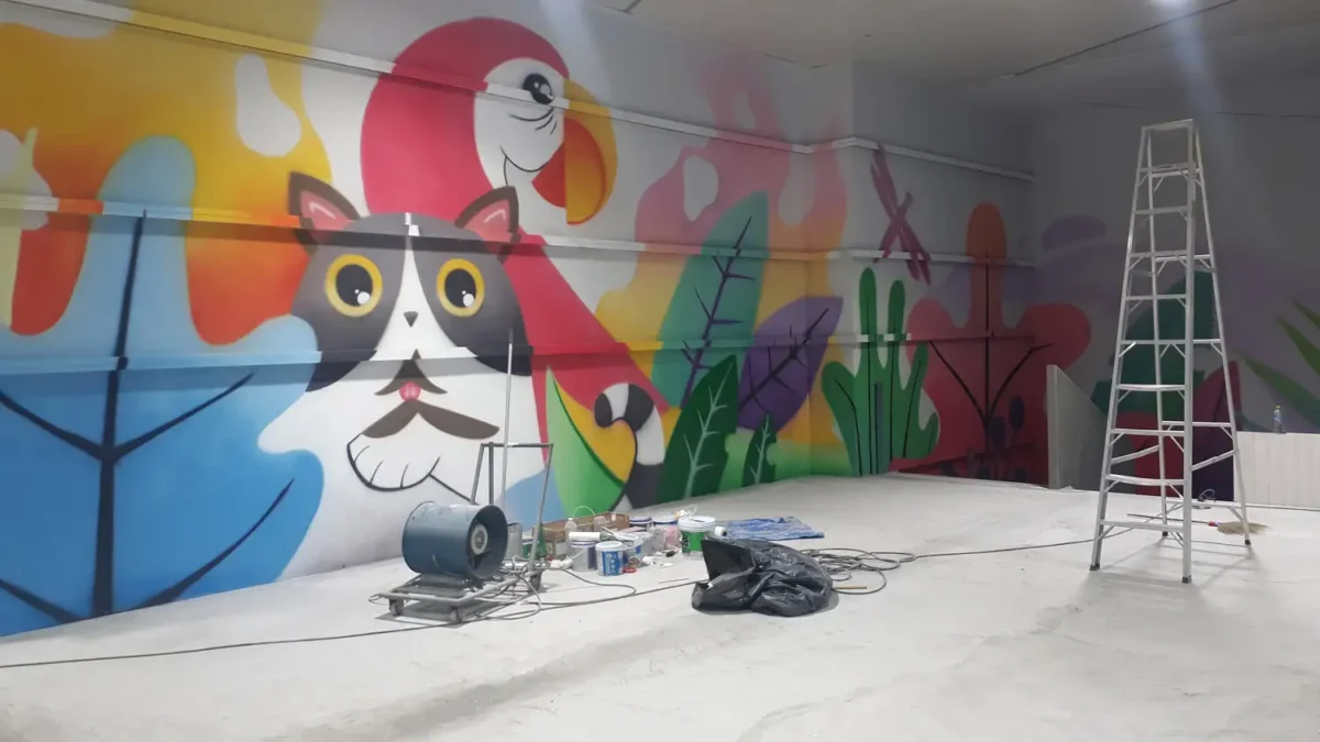 Korat-Terminal21-artistic-painting (3)